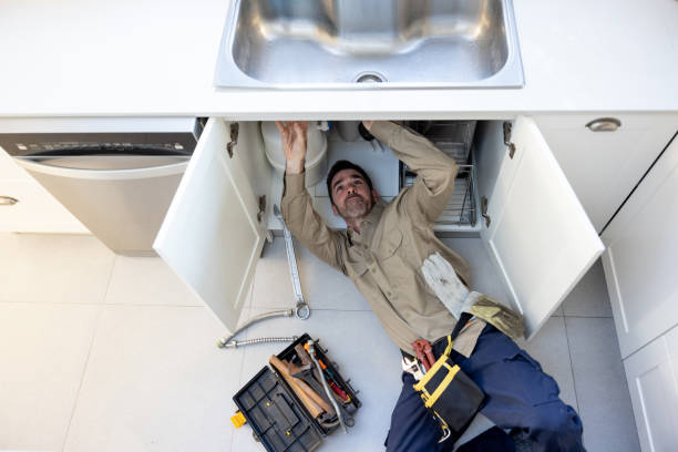 Best Emergency Plumber  in Staffd, OR